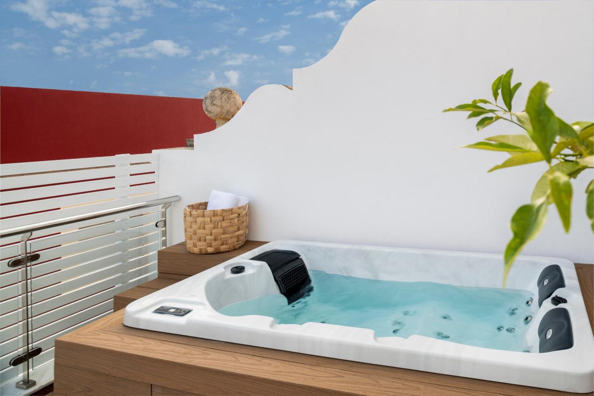 Magno Apartments Santa Clara - Private Terraces With Jacuzzi Seville Ngoại thất bức ảnh